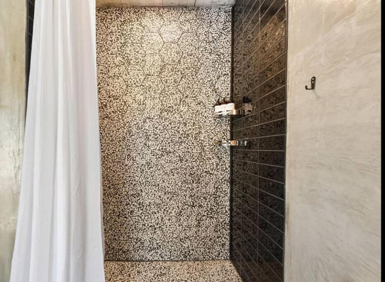 The Ridgway - 2 Apts In 1 - Great Privacy, Beautiful Space Pittsburgh Exterior photo